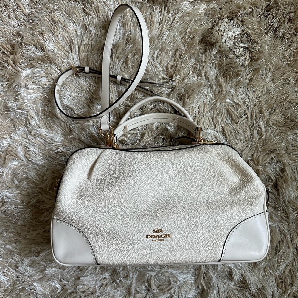 Coach Cream Leather Shoulder Bag